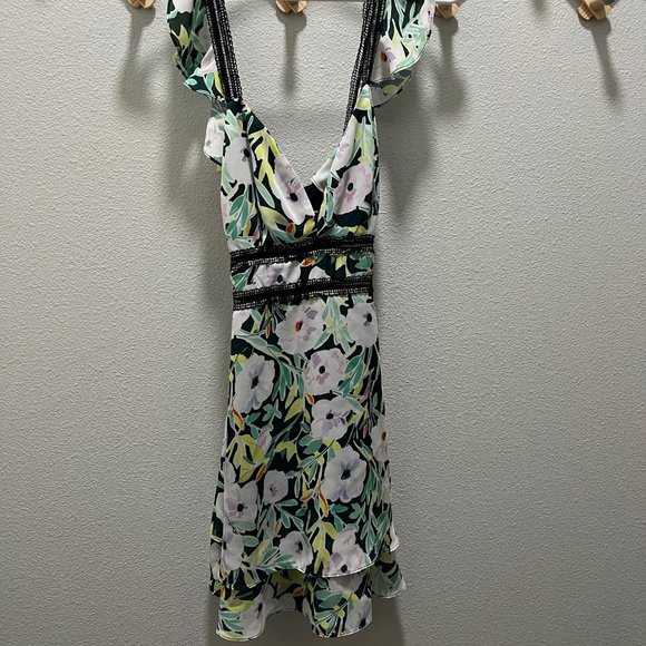 SAYLOR Dresses & Skirts - SAYLOR floral mini dress